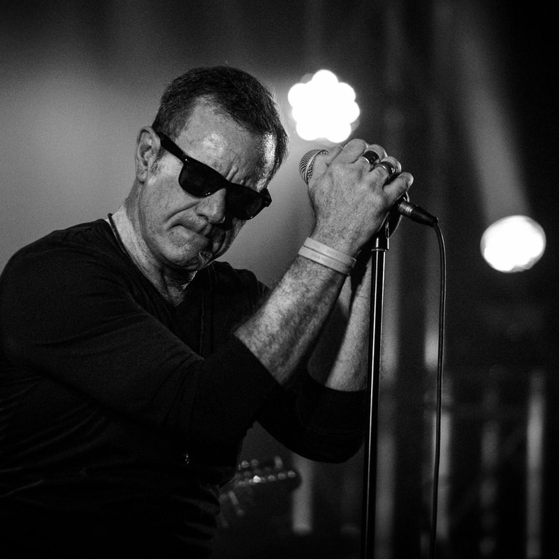 Mick Sterling on mic